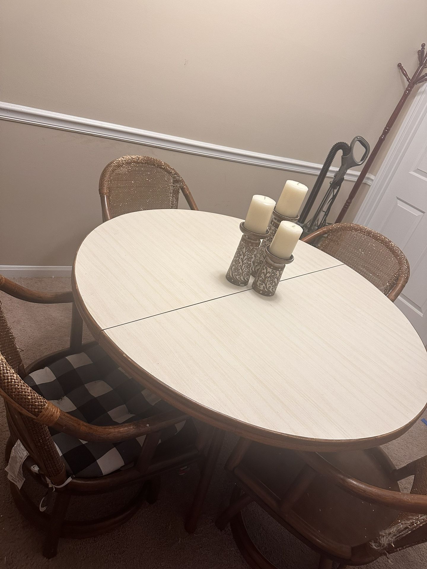 Boho Dinning Room Table