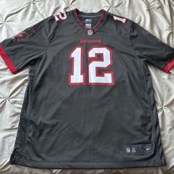 Genuine Tom Brady On Field Jersey 2XL MINT OBO