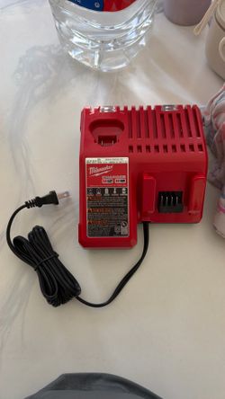 Milwaukee battery charger