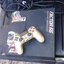 PS4 And Controller 🎮