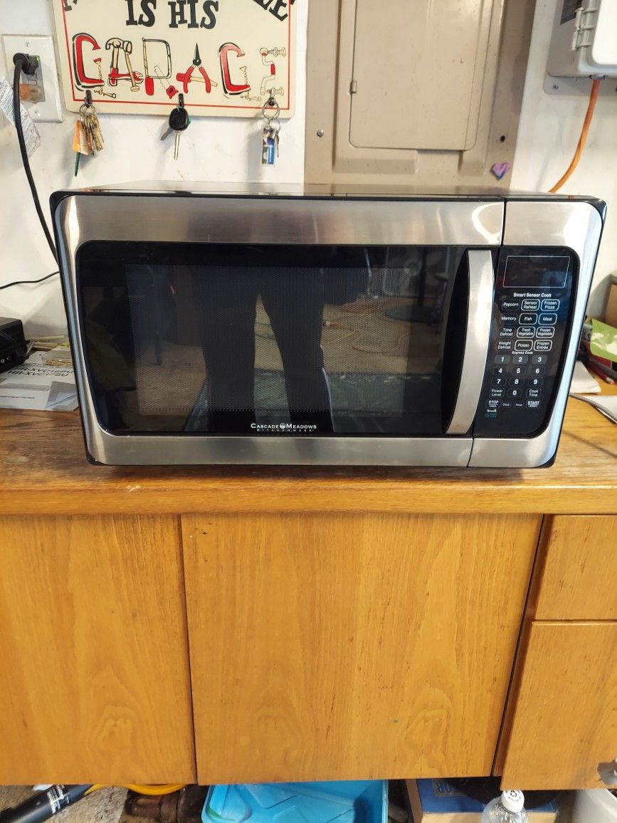 Microwave cascade meadows kitchenWare