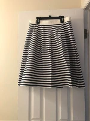 Ann Taylor Loft A Line Skirt Size 8