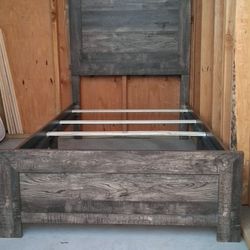 Bed Frame (USED)
