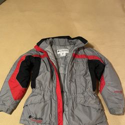 Columbia challenges Series Snow Jacket Boy 10/12