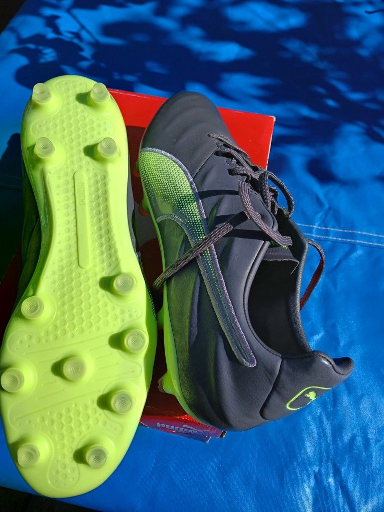 Puma King Pro Size 10.5 $50