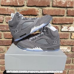 SIZE 12M- Jordan 5 Retro Wolf Grey (2026)