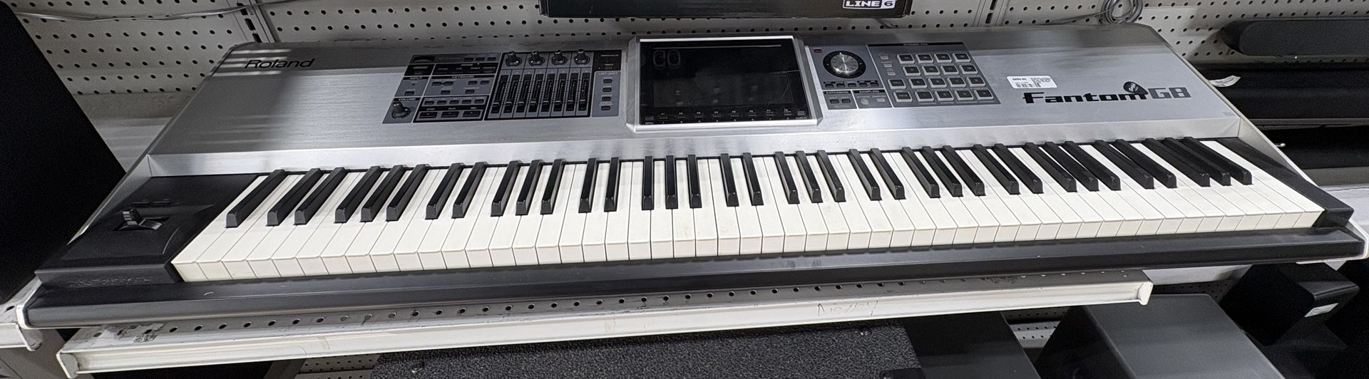 Roland Fantom-G8 88-Key Workstation Keyboard