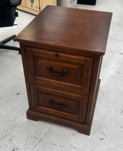 Solid Wood 2-Drawer Nightstand / End Table