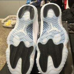Jordan 11 Legend Blues size 10.5