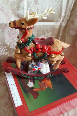 Musical Reindeer (Windsor Collection)