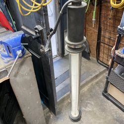 Underhood Worklight/ Wrenches