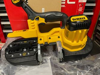 DEWALT 20V HEAVY DUTY CORDLESS  BAND SAW#DCS371  New out the box  never used  ((( tool only )))