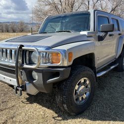 AWD Hummer H3 Luxury