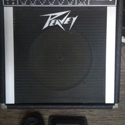 Peavey Pacer 100 Guitar Amp with a Multi-purpose 2 Button Footswitch