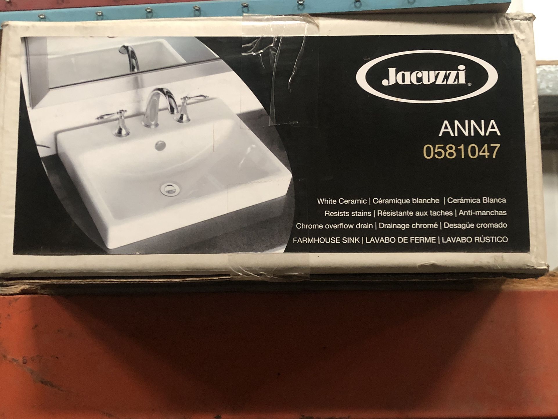 Brand New in-box Jacuzzi Anna Farmhouse Bathroom Sink