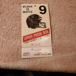 Seahawks Press pass at Falcons