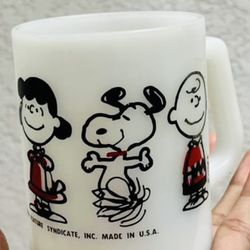 CHARLIE BROWN SNOOPY VINTAGE HEAVY DUTY MUG 37.00