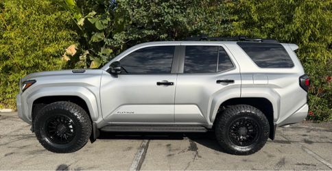 RRW RR7- V 17x8.5 6x139.7 +25 Offset With Nitto Ridge Grappler 285/70R17 Tires 🔥🔥🔥