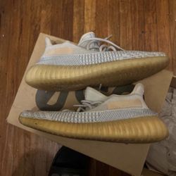 Yeezy Boost 350