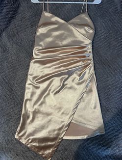 Windows champagne dress