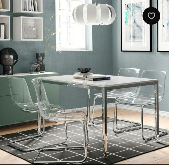 IKEA TORBY GLOSS WHITE RECTANGULAR DINNER TABLE LIKE NEW