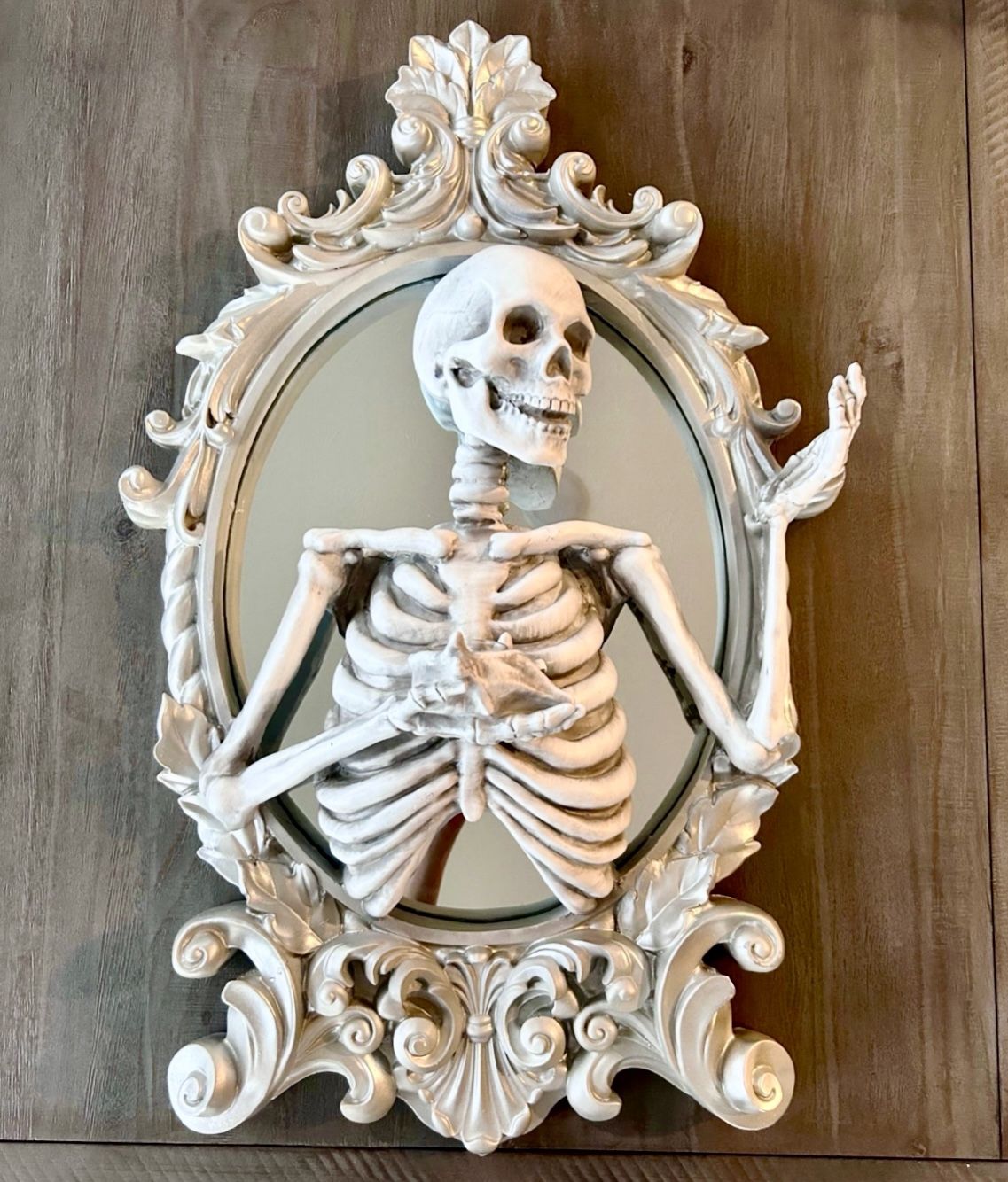 CHRISTIAN SIRIANO DESIGNER SKELETON ORNATE 3D Mirror W/glass Candle Tealight Holder. VIRAL SOLD OUT! RARE* NEW In BOX! Halloween