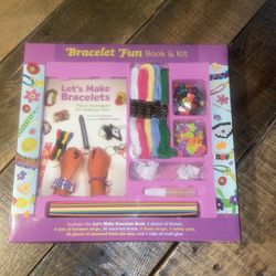 Bracelet making kit with book. Great Arts and Crafts project for kids! 