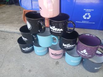 BIG Mugs LOT
