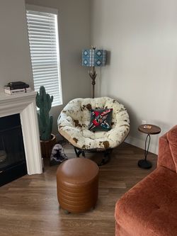 Papasan Chair w Leather Foot Rest