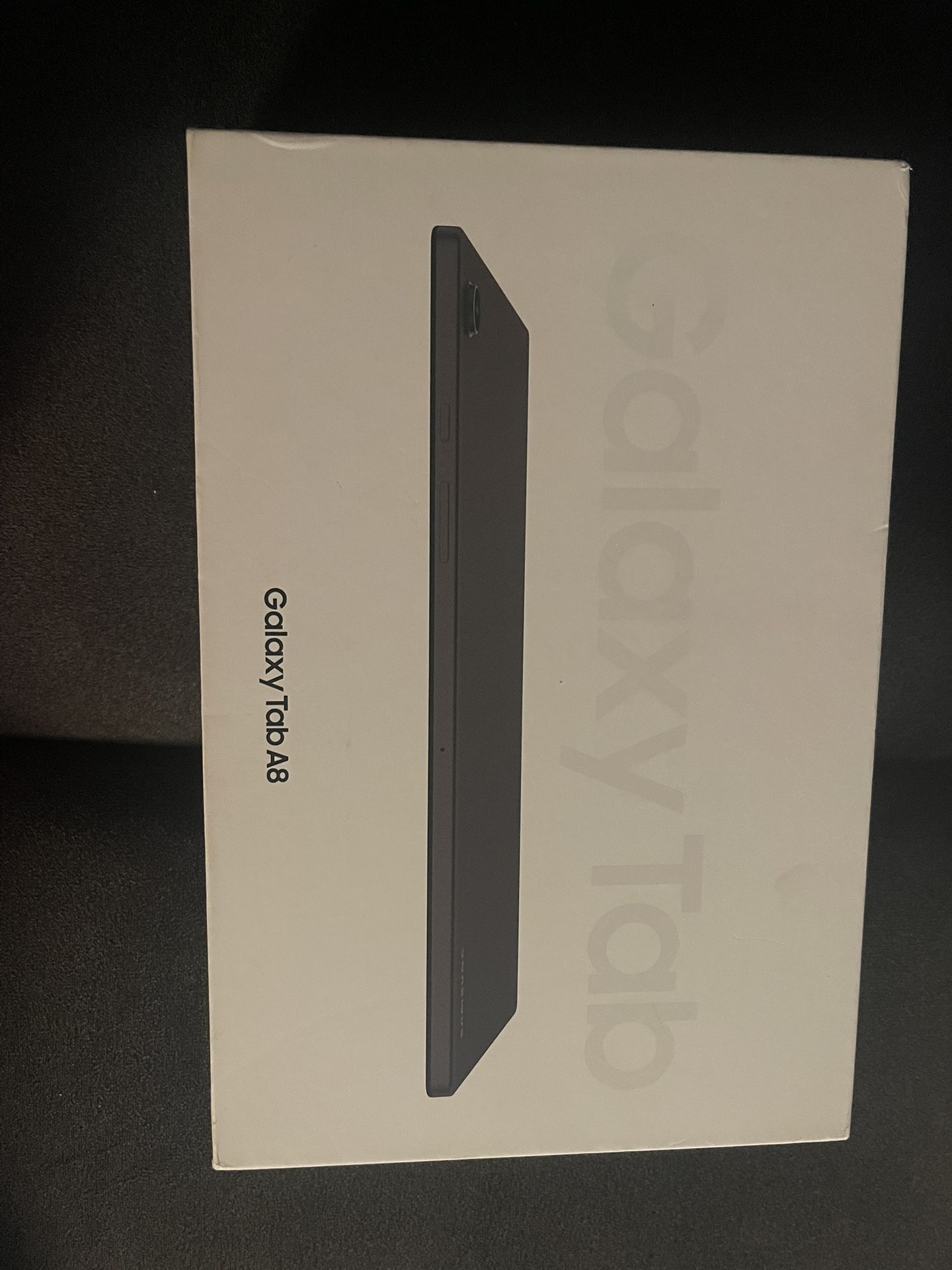 Brand new Samsung Galaxy Tab A8 64 GB Color Gray Screen 10.5 Asking $250 You must pick up No Trades