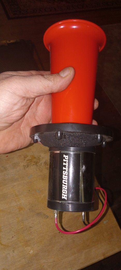 Brand New Hardwired Pittsburgh Loud As He'll Air Horn Deal