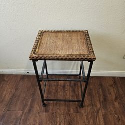 Wicker Top,Metal Frame,End Table