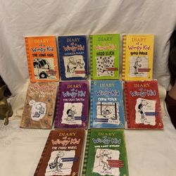 Vintage  Lot Of 10 Diary Of A  Wimpy Kid Books 