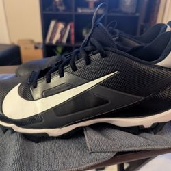 Nike Alpha FastFlex Size 12 Football Cleats 