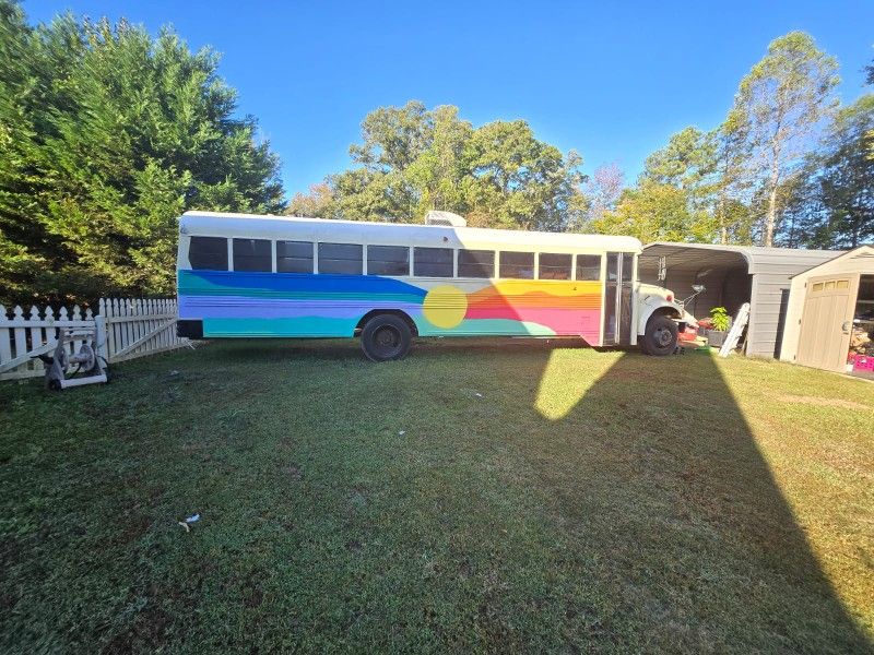 School Bus Convert SKOOLIE