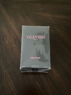 Valentino oumo born in Roma