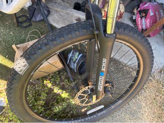Ozark trail FS.2 Slalom mtn bike
