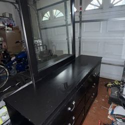 Vanity Dresser And Nightstand