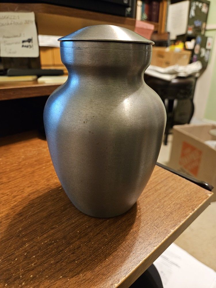Small Animal Urn