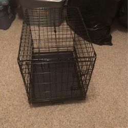 Dog Cage In Excellent Condition ( Medium Size)