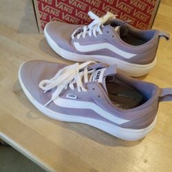 Women's Van's Size 9