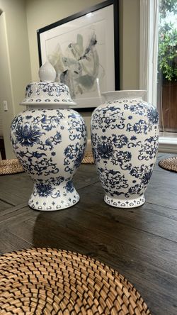 Blue & White Porcelain Vases