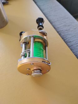 Penn 940 bait cast fishing reel