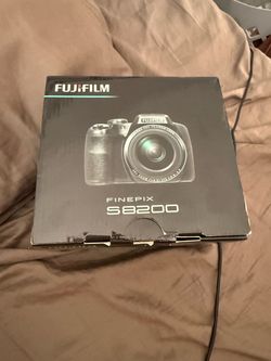 Fujifilm finepix s8200