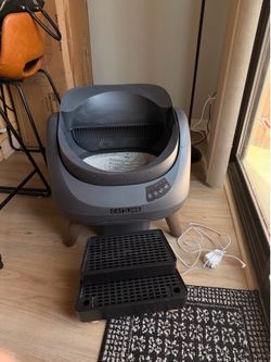 Self-Cleaning Cat Litterbox With Stairs