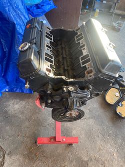 350 Chevy motor