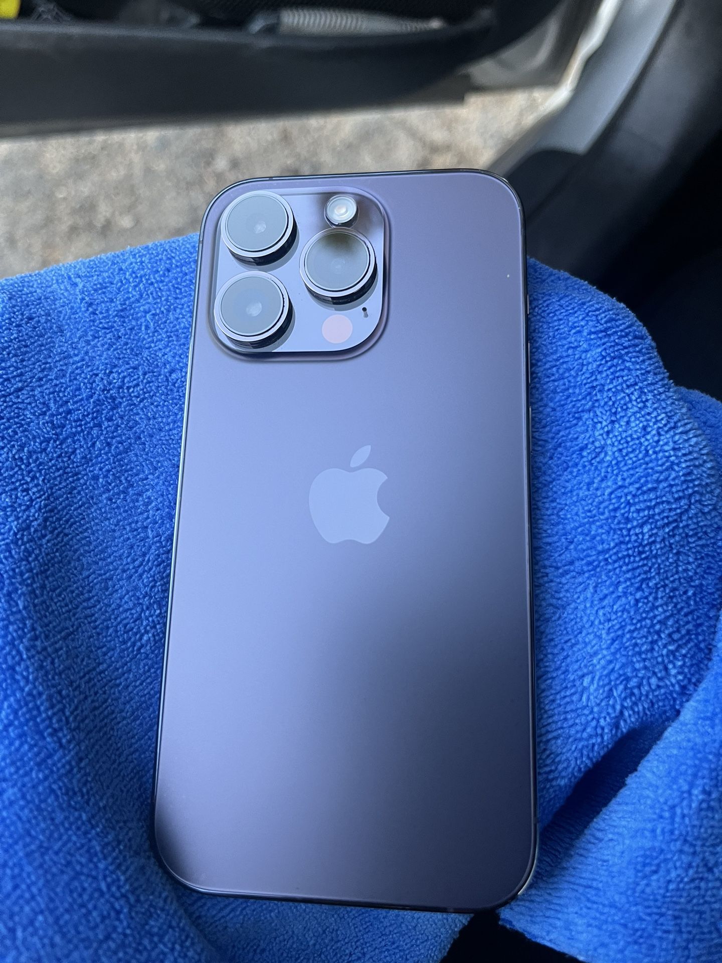 iPhone 14 Pro 128gb UNLOCKED deep Purple