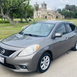 2012 Nissan Versa