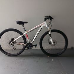 BICYCLE SPECIALIZED 27 SPEED EXCELLENT CONDITIONS 