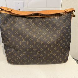 Louis Vuitton Delightful MM Bag